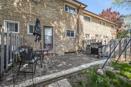 32 Riverdale Drive, Hamilton, ON - Outdoor With Exterior