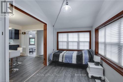 7575 Biddulph Street, Lambton Shores, ON - Indoor Photo Showing Kitchen With Double Sink