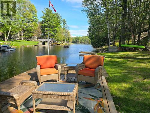 2743 Tedford Drive, Smith-Ennismore-Lakefield, ON - Outdoor With Body Of Water