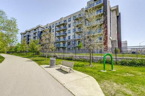 125 Shoreview Place|Unit #627, Stoney Creek, ON - Outdoor With Balcony With Facade