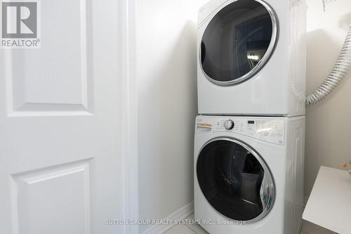 55 - 2460 Prince Michael Drive, Oakville, ON - Indoor Photo Showing Laundry Room