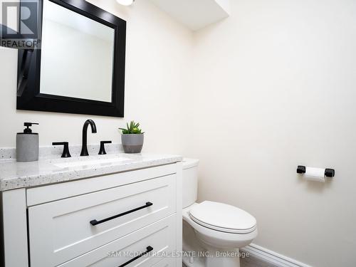 172 - 2170 Bromsgrove Road, Mississauga, ON - Indoor Photo Showing Bathroom