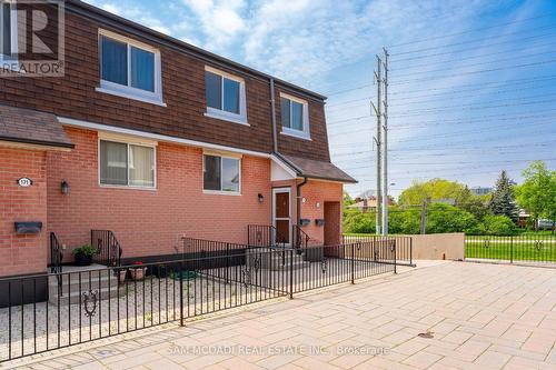 172 - 2170 Bromsgrove Road, Mississauga, ON - Outdoor With Exterior