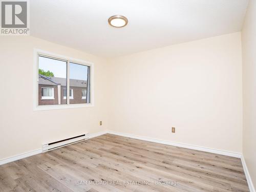 172 - 2170 Bromsgrove Road, Mississauga, ON - Indoor Photo Showing Other Room