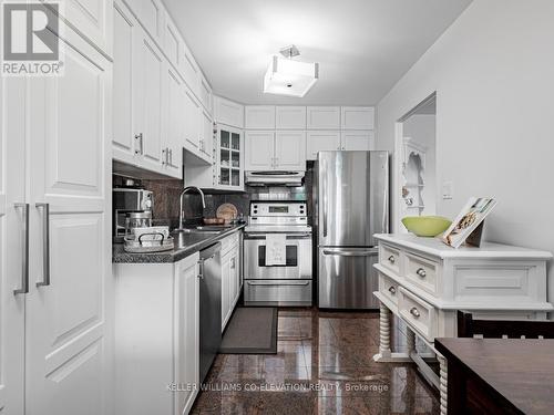 409 - 260 Scarlett Road, Toronto, ON - Indoor Photo Showing Kitchen With Stainless Steel Kitchen