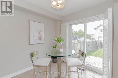 3997 Stardust Drive, Mississauga, ON - Indoor Photo Showing Dining Room
