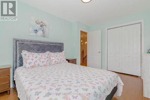 3997 Stardust Drive, Mississauga, ON - Indoor Photo Showing Bedroom