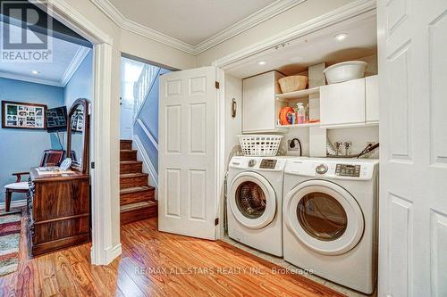 11 - 115 Mary Street W, Kawartha Lakes, ON - Indoor Photo Showing Laundry Room