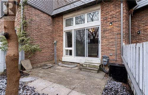 136 - 2315 Bromsgrove Road, Mississauga, ON - Outdoor