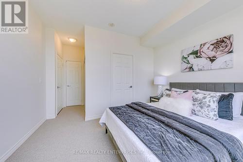1111 - 2379 Central Park Drive, Oakville, ON - Indoor Photo Showing Bedroom