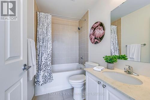 1111 - 2379 Central Park Drive, Oakville, ON - Indoor Photo Showing Bathroom