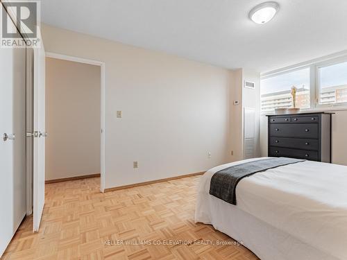1305 - 250 Scarlett Road, Toronto, ON - Indoor Photo Showing Bedroom
