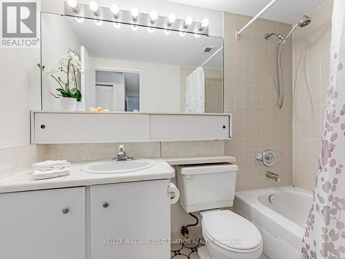 1305 - 250 Scarlett Road, Toronto, ON - Indoor Photo Showing Bathroom