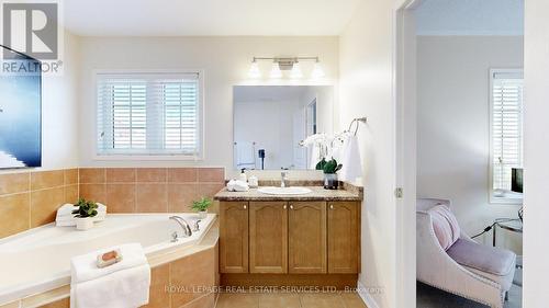 2305 Pine Glen Road, Oakville, ON - Indoor Photo Showing Bathroom