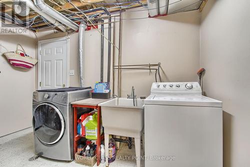 2775 Bur Oak Avenue, Markham, ON - Indoor Photo Showing Laundry Room