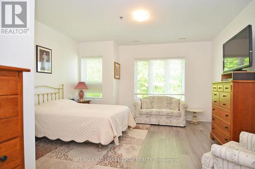 303 - 43 Dale Drive, New Tecumseth, ON - Indoor Photo Showing Bedroom