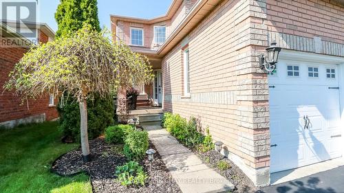 145 Cunningham Drive, Barrie, ON - Outdoor