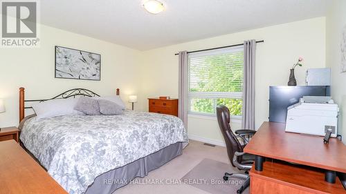 145 Cunningham Drive, Barrie, ON - Indoor Photo Showing Bedroom