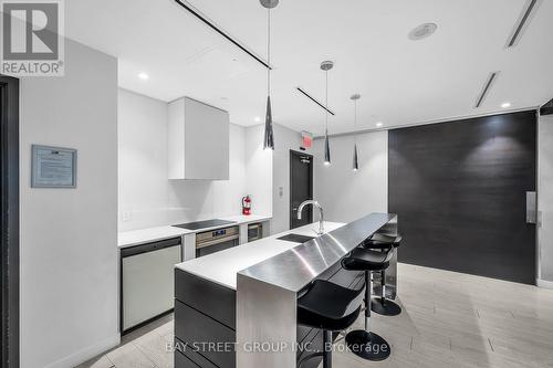 2504 - 55 Regent Park Boulevard, Toronto, ON - Indoor Photo Showing Kitchen