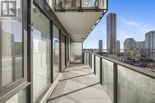 1706 - 2A Church Street, Toronto, ON - Outdoor With Exterior