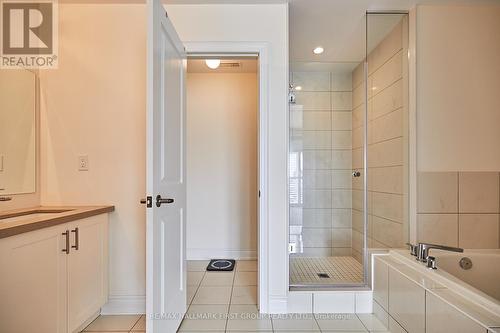 1285 Wharf Street, Pickering, ON - Indoor Photo Showing Bathroom