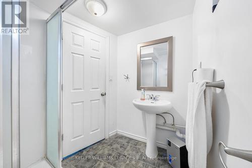 232 Harmony Road N, Oshawa, ON - Indoor Photo Showing Bathroom