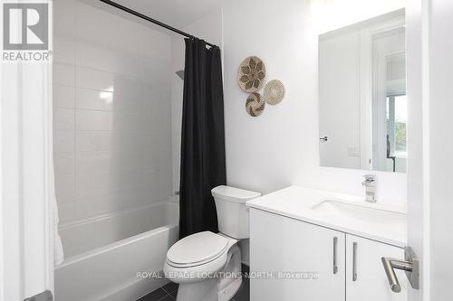 214 - 1 Hume Street, Collingwood, ON - Indoor Photo Showing Bathroom