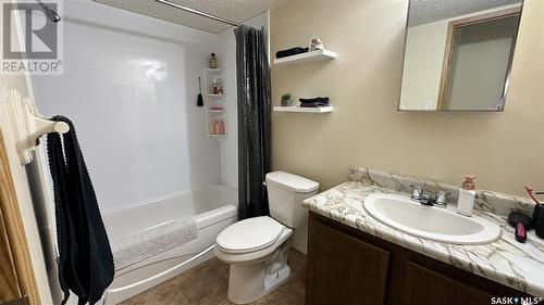 105 67 Rodenbush Drive, Regina, SK - Indoor Photo Showing Bathroom