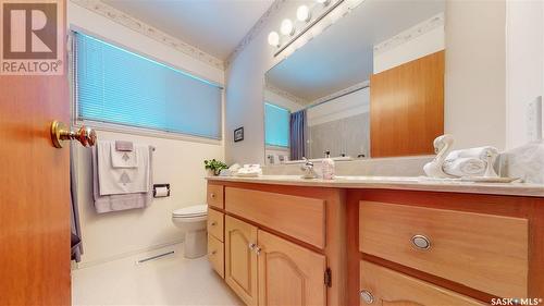 51 Daffodil Crescent, Regina, SK - Indoor Photo Showing Bathroom