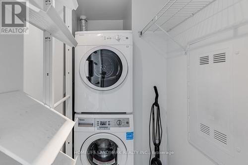 5107 - 88 Harbour Street, Toronto, ON - Indoor Photo Showing Laundry Room