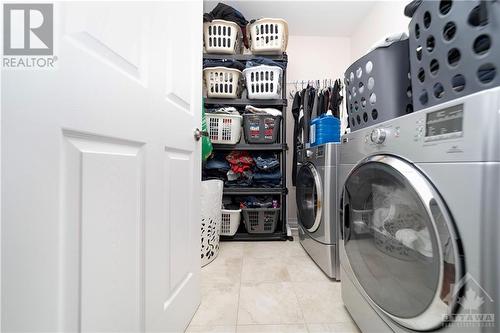 344 Gallantry Way, Ottawa, ON - Indoor Photo Showing Laundry Room
