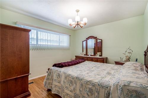 776 Upper Sherman Avenue, Hamilton, ON - Indoor Photo Showing Bedroom