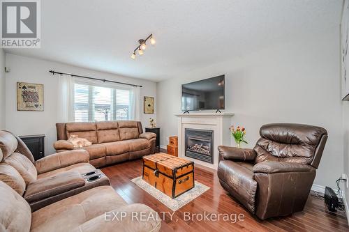16 Creighton Avenue, Guelph, ON - Indoor Photo Showing Living Room With Fireplace