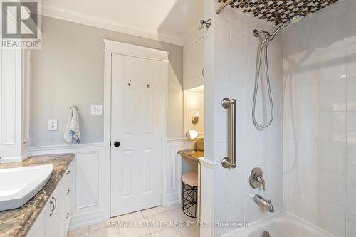 538 Eliza Crescent, Burlington, ON - Indoor Photo Showing Bathroom