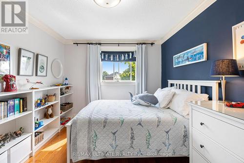 538 Eliza Crescent, Burlington, ON - Indoor Photo Showing Bedroom