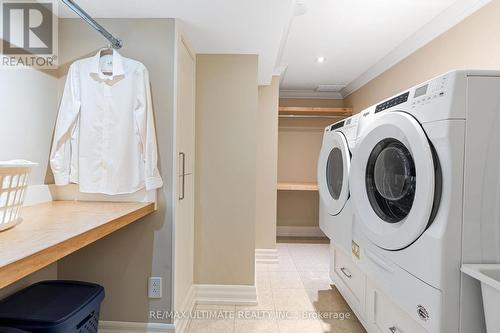 538 Eliza Crescent, Burlington, ON - Indoor Photo Showing Laundry Room