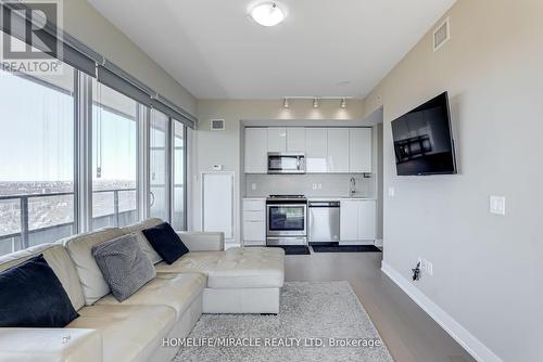 4818 - 30 Shore Breeze Drive, Toronto, ON - Indoor Photo Showing Other Room