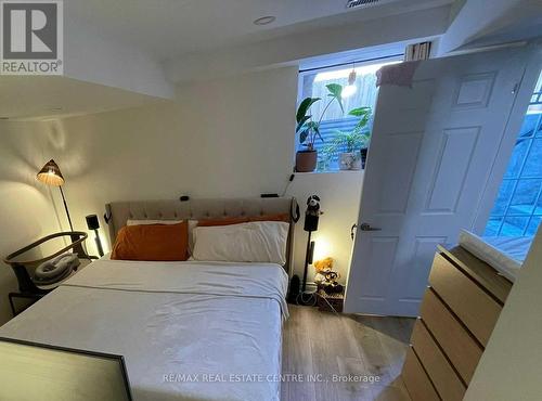 Lower - 4094 Channing Crescent, Oakville, ON - Indoor Photo Showing Bedroom
