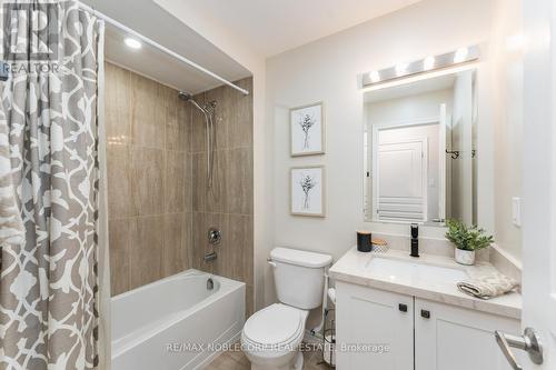 61 Jackson Drive, New Tecumseth, ON - Indoor Photo Showing Bathroom