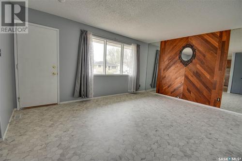 269 Meighen Crescent, Saskatoon, SK - Indoor Photo Showing Other Room