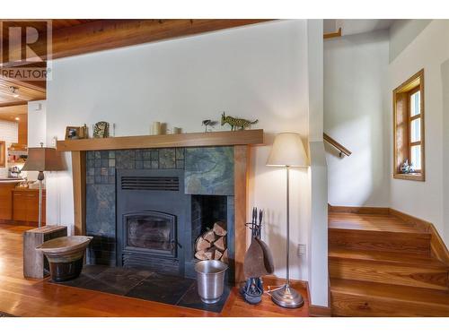 3971 30 Street Ne, Salmon Arm, BC - Indoor With Fireplace