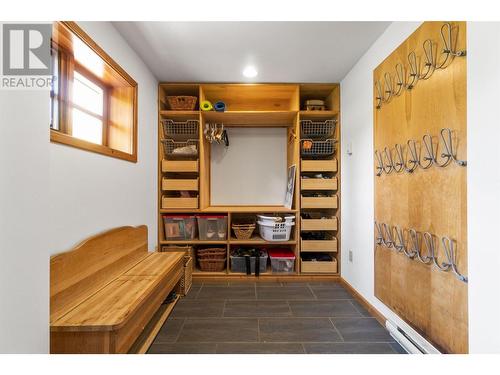 3971 30 Street Ne, Salmon Arm, BC - Indoor Photo Showing Other Room