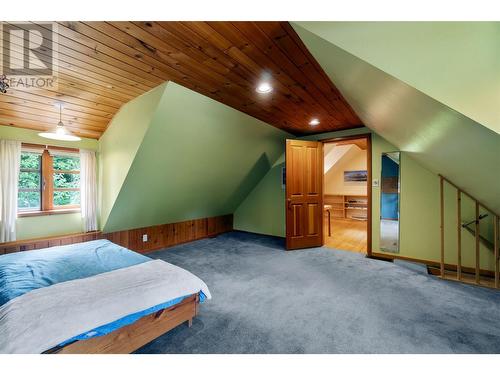 3971 30 Street Ne, Salmon Arm, BC - Indoor Photo Showing Bedroom