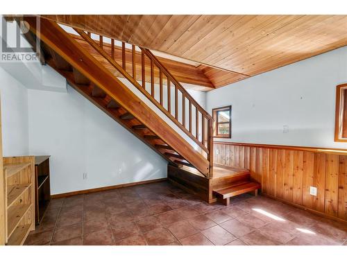 3971 30 Street Ne, Salmon Arm, BC - Indoor Photo Showing Other Room