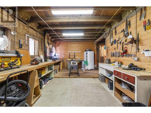 3971 30 Street Ne, Salmon Arm, BC - Indoor Photo Showing Basement