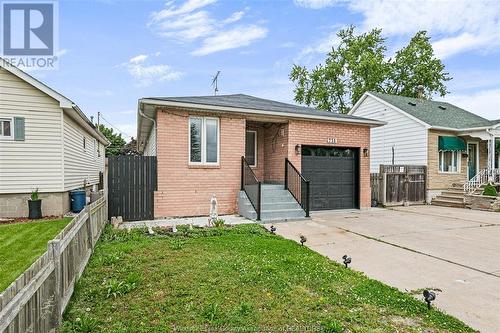 738 Bensette, Windsor, ON - Outdoor