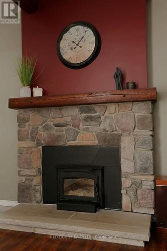 10 Oregon Road, London, ON - Indoor With Fireplace