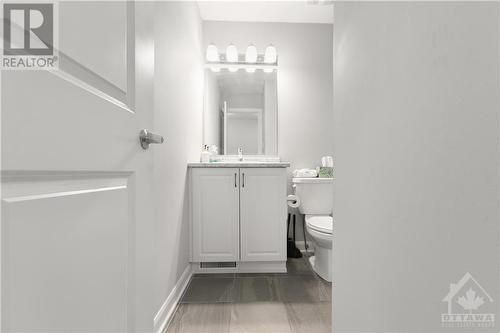 161 Attwell Private, Ottawa, ON - Indoor Photo Showing Bathroom
