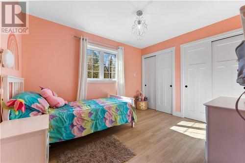 300 Forest Park Road, Pembroke, ON - Indoor Photo Showing Bedroom