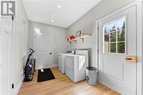 300 Forest Park Road, Pembroke, ON - Indoor Photo Showing Laundry Room